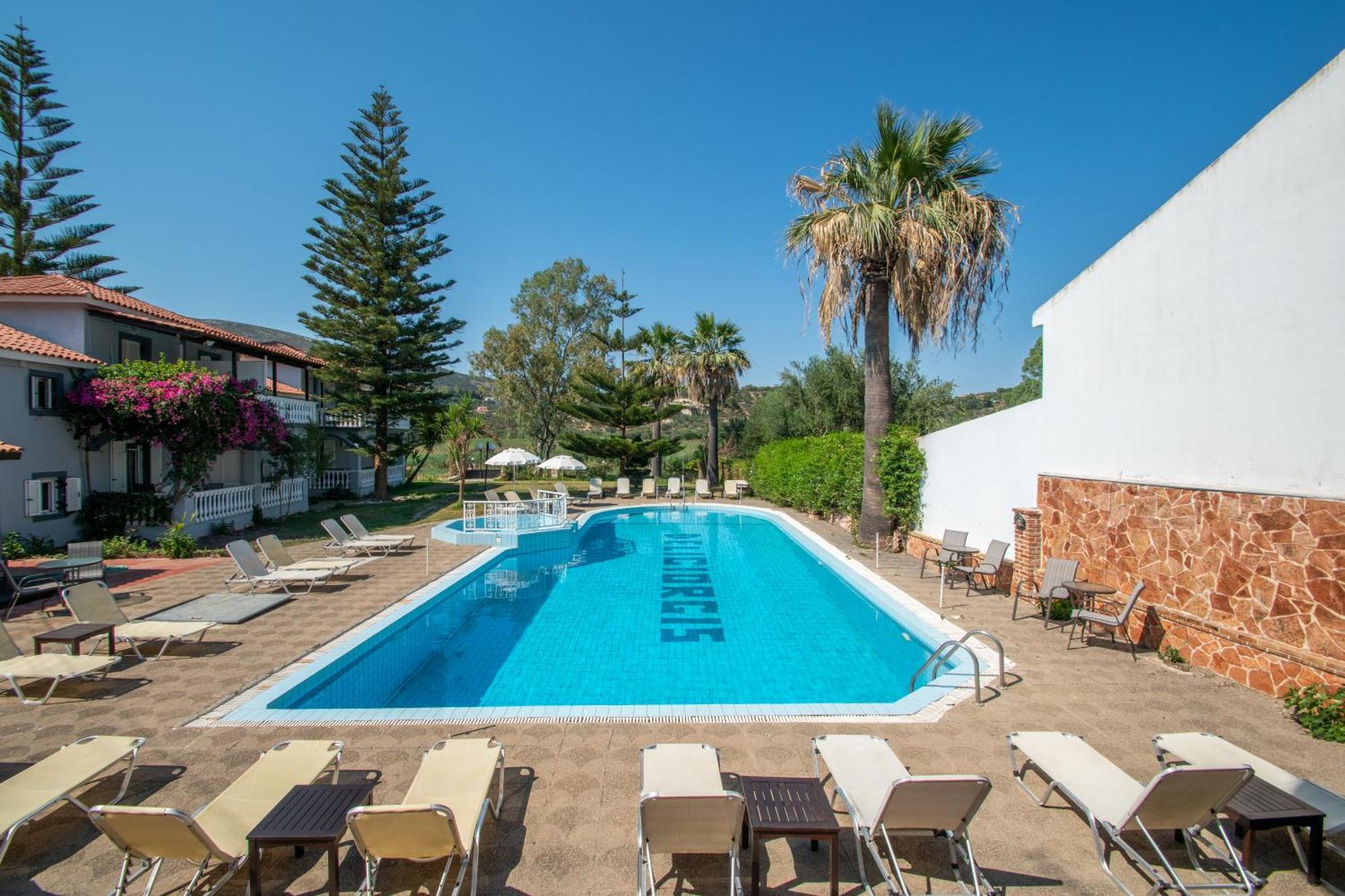 Markella Holiday Resort By "Elite" Marathias  ภายนอก รูปภาพ