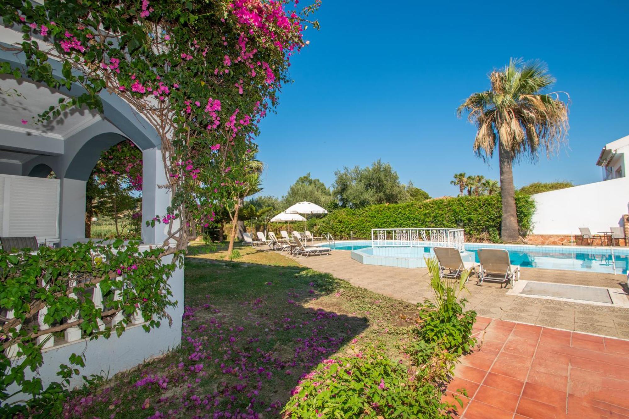 Markella Holiday Resort By "Elite" Marathias  ภายนอก รูปภาพ